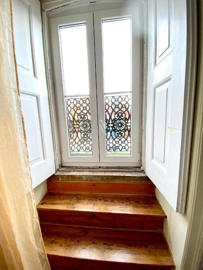 Nature Chiado 2- Cozy Little Double Room With Shared Bathroom Lisboa Exterior foto